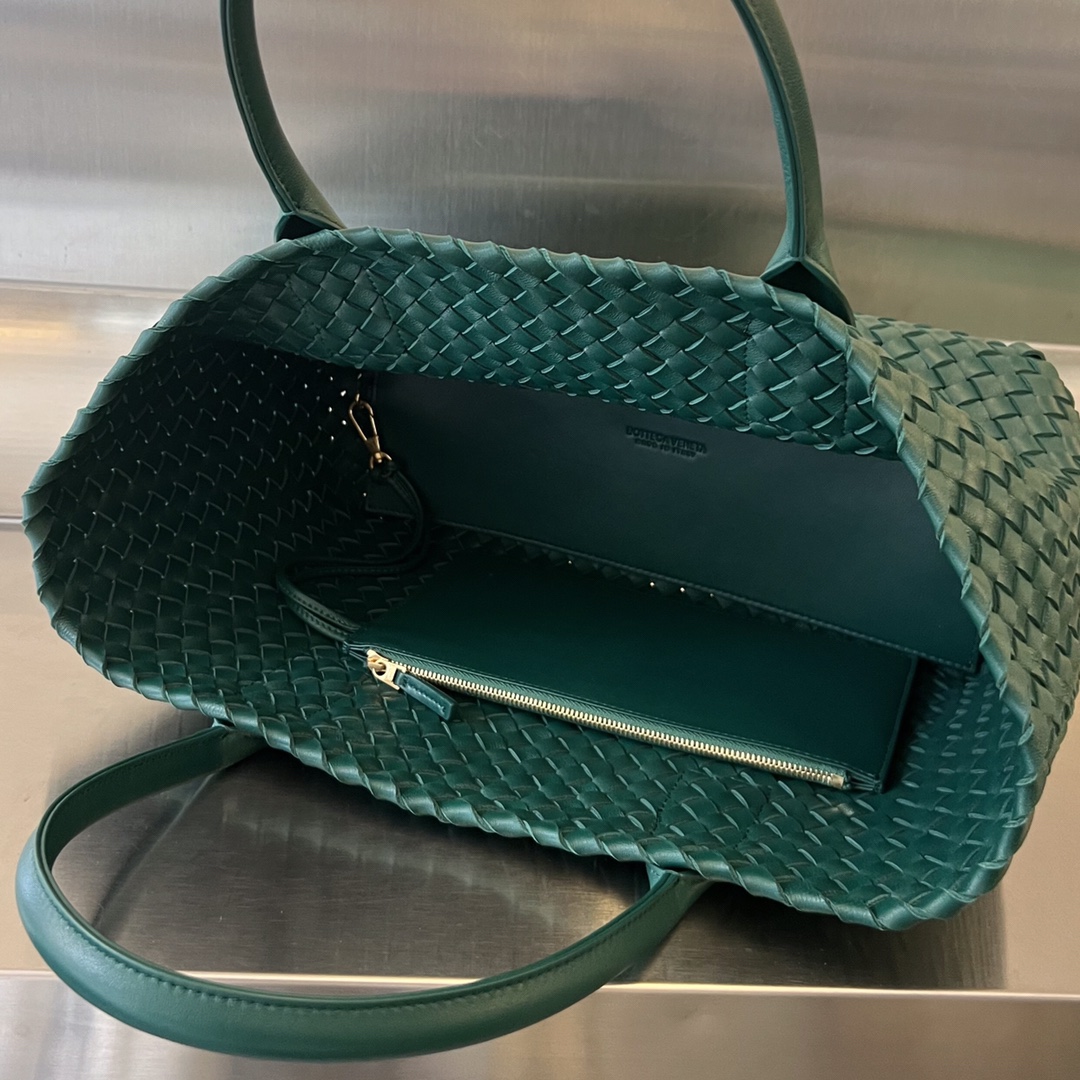 Small Cabat Intreccio Leather Tote Emerald Green